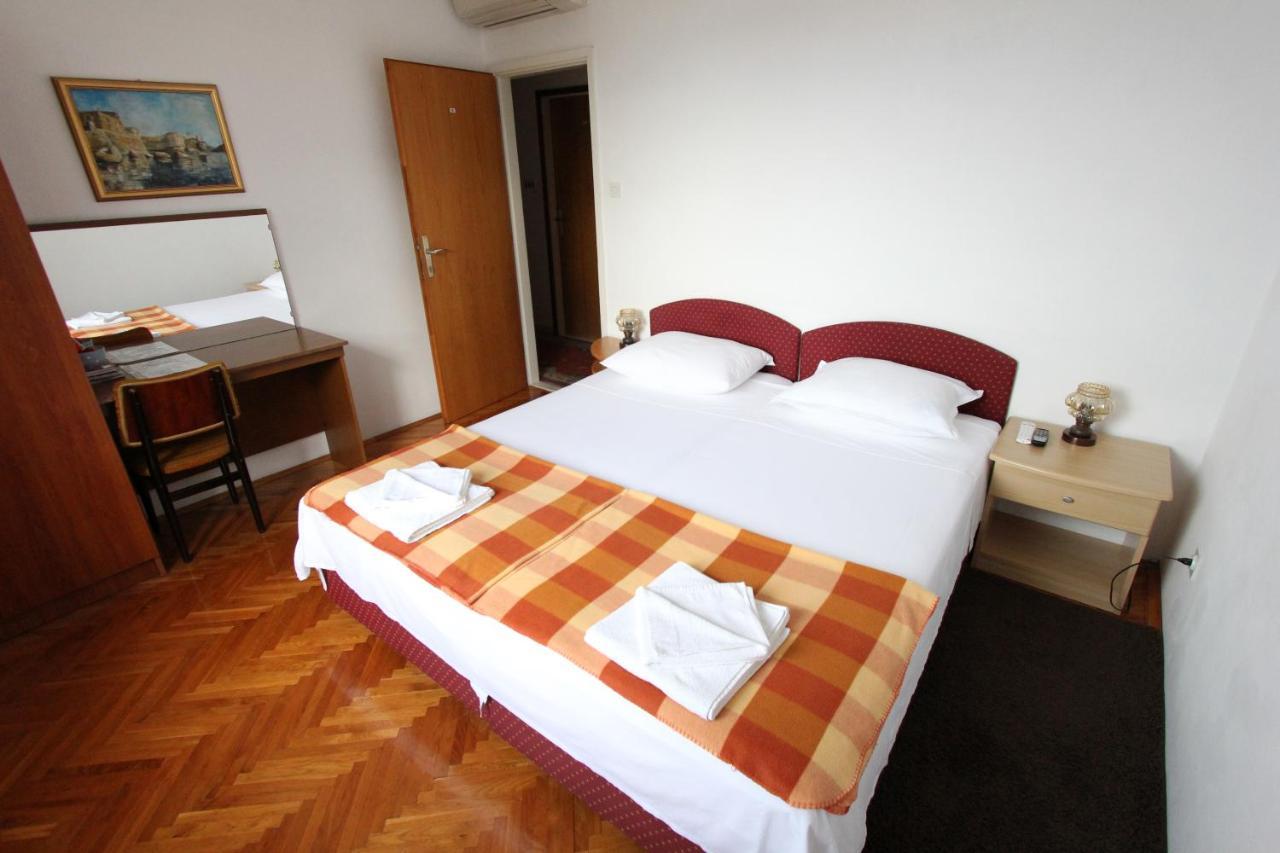 Rooms Vjera ドゥブロブニク エクステリア 写真